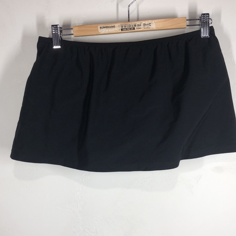 Land’s End black pleated skirt swim bottom size 6 - Picture 4 of 6